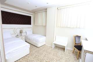 Отель Opera Hotel Баку Стандартный двухместный номер с 2 отдельными кроватями-2